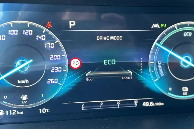 Kia Sorento din 2023 cu 20 km - oferta KIA138937 - foto 8