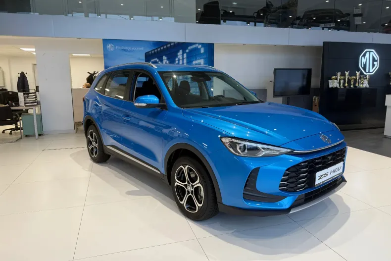 MG ZS HEV din 2024 cu 2 km - oferta MG0138938 - foto 2