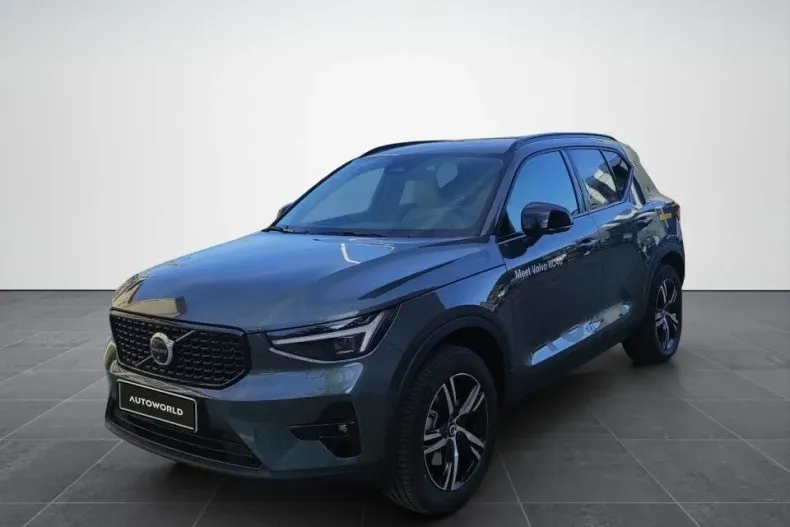 Volvo XC40 din 2025 cu 100 km - oferta VOL138939 - foto 1