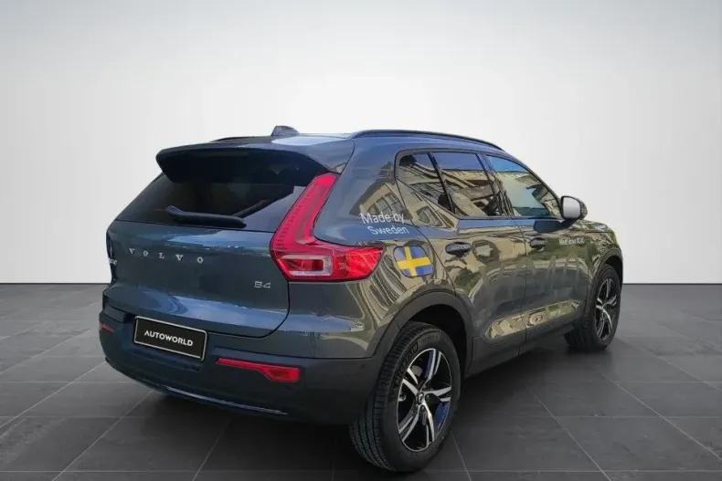 Volvo XC40 din 2025 cu 100 km - oferta VOL138939 - foto 6