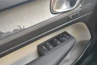 Volvo XC40 din 2025 cu 100 km - oferta VOL138939 - foto 14