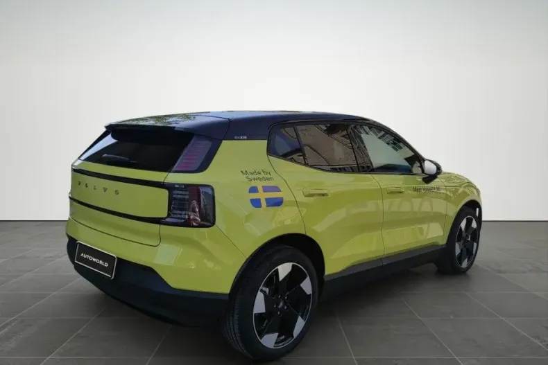 Volvo EX30 din 2025 cu 1.000 km - oferta VOL138940 - foto 6