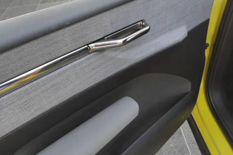 Volvo EX30 din 2025 cu 1.000 km - oferta VOL138940 - foto 12