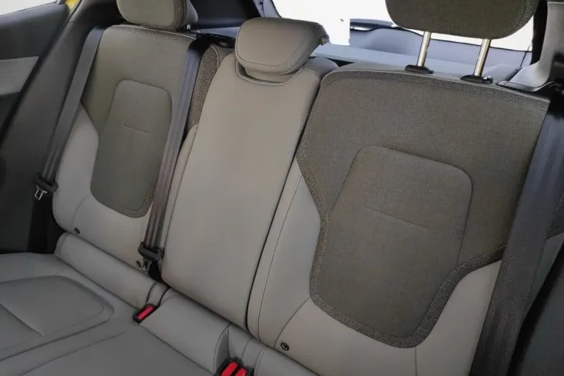 Volvo EX30 din 2025 cu 1.000 km - oferta VOL138940 - foto 14