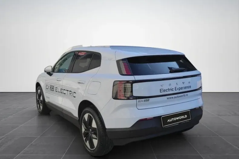 Volvo EX30 din 2025 cu 1 km - oferta VOL138941 - foto 4