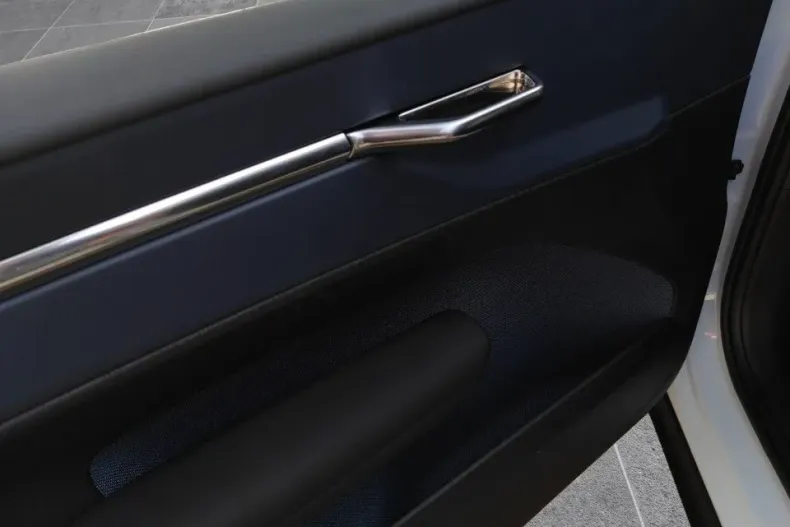 Volvo EX30 din 2025 cu 1 km - oferta VOL138941 - foto 12