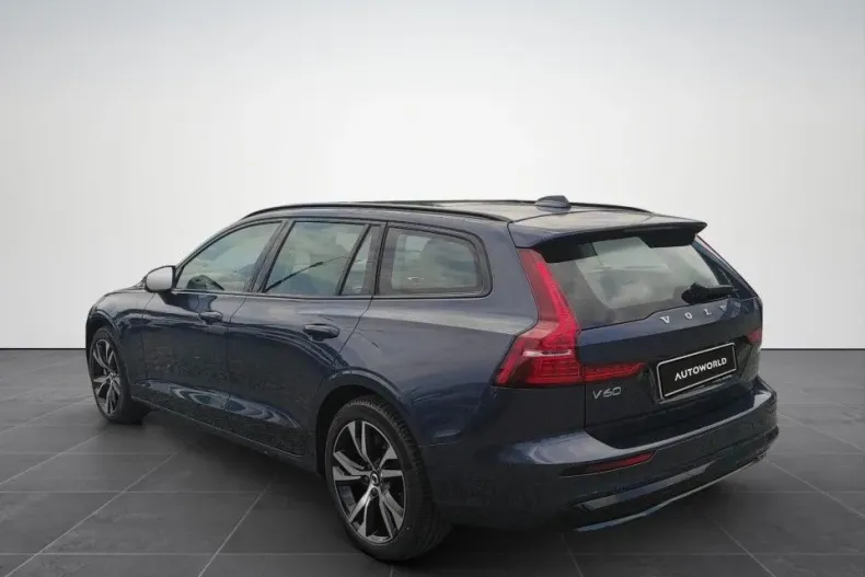 Volvo V60 din 2025 cu 1 km - oferta VOL138942 - foto 4