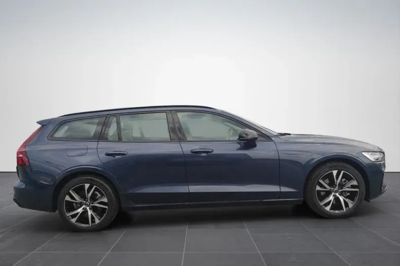 Volvo V60 din 2025 cu 1 km - oferta VOL138942 - foto 6