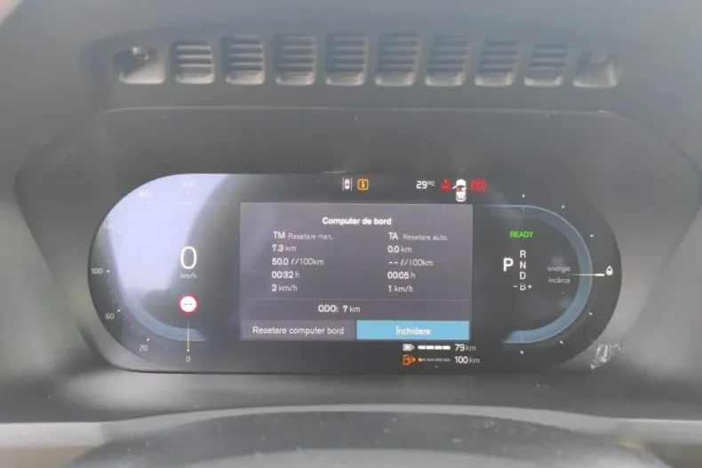 Volvo XC90 din 2025 cu 7 km - oferta VOL138944 - foto 10