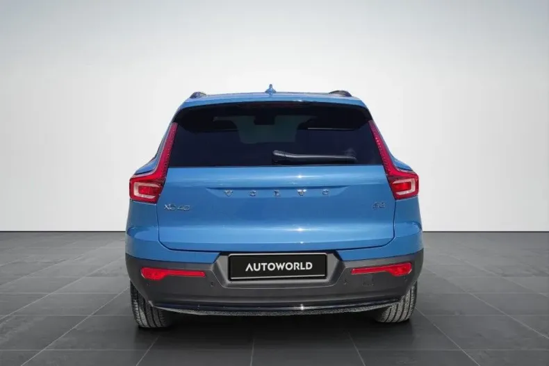 Volvo XC40 din 2024 cu 6.500 km - oferta VOL138947 - foto 8