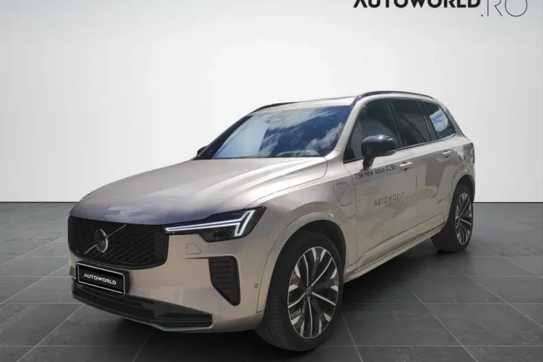 Volvo XC90 din 2024 cu 14.000 km - oferta VOL138949 - foto 1