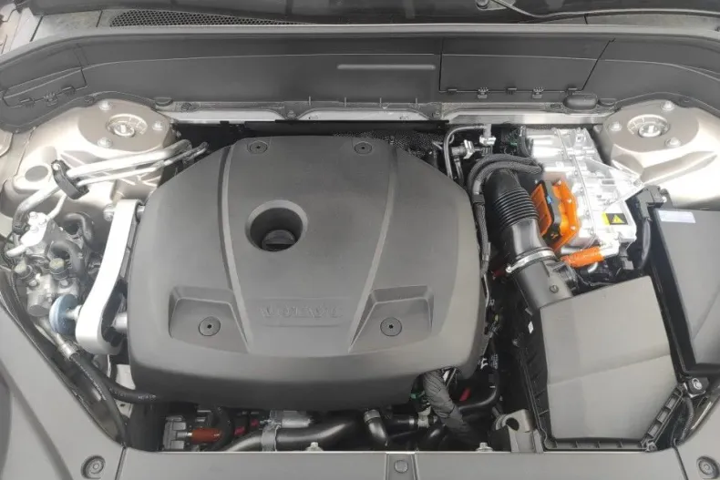 Volvo XC90 din 2024 cu 14.000 km - oferta VOL138949 - foto 20