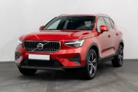 Volvo XC40 din 2023 cu 9.000 km - oferta VOL138950 - foto 1