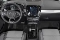 Volvo XC40 din 2023 cu 9.000 km - oferta VOL138950 - foto 12