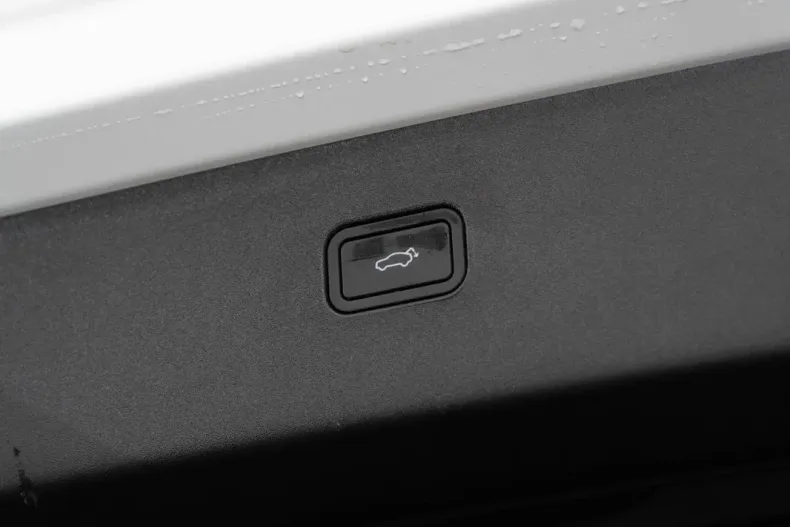 Volvo EX30 din 2024 cu 5.000 km - oferta VOL138951 - foto 7