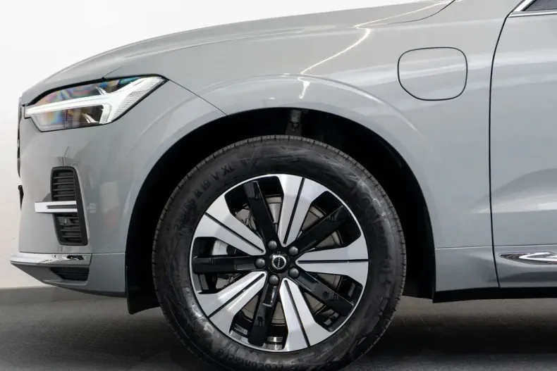 Volvo XC60 din 2024 cu 50 km - oferta VOL138952 - foto 8