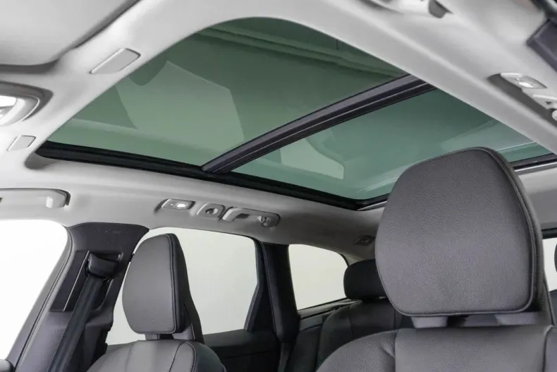 Volvo XC60 din 2024 cu 50 km - oferta VOL138952 - foto 26