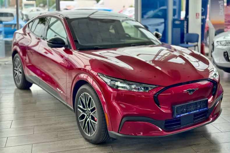 Ford Mustang Mach-E din 2025 cu 1 km - oferta FOR138957 - foto 8