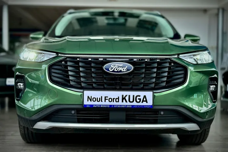 Ford Kuga din 2025 cu 1 km - oferta FOR138959 - foto 1