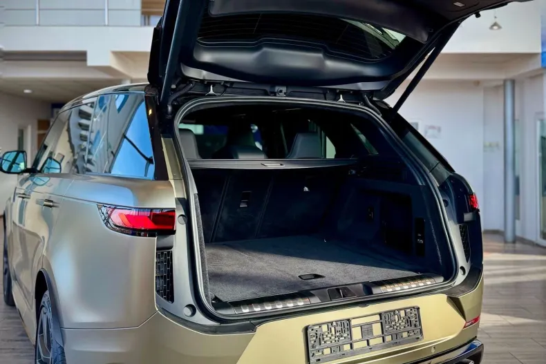 Land Rover Range Rover Sport din 2024 cu 500 km - oferta LAN138963 - foto 32