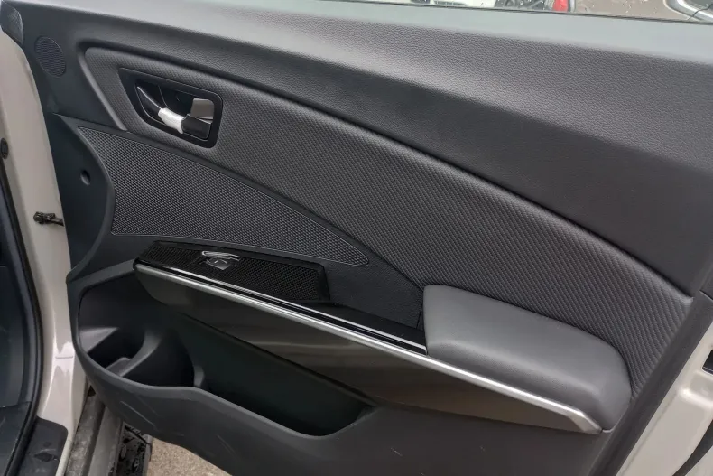 Ssangyong Tivoli din 2024 cu 950 km - oferta SSA138969 - foto 4