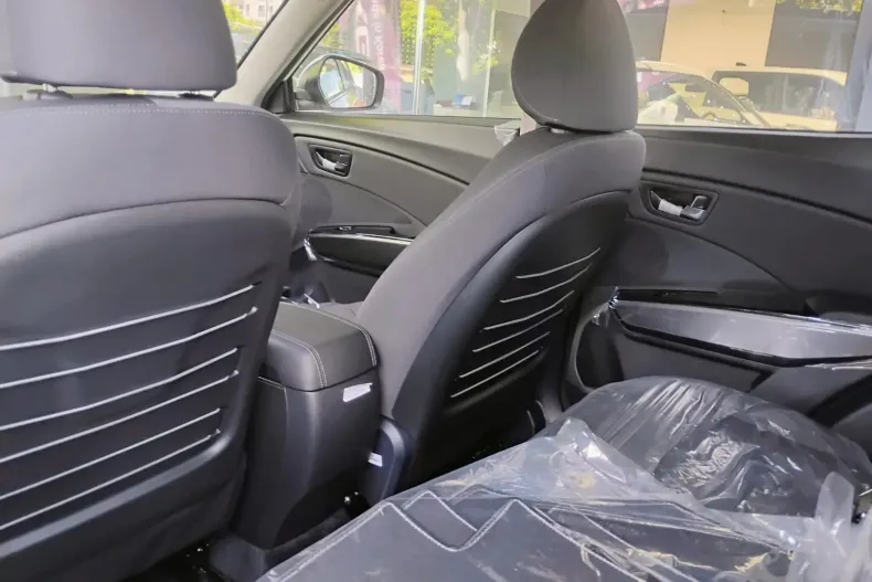 Ssangyong Tivoli din 2024 cu 48 km - oferta SSA138971 - foto 8