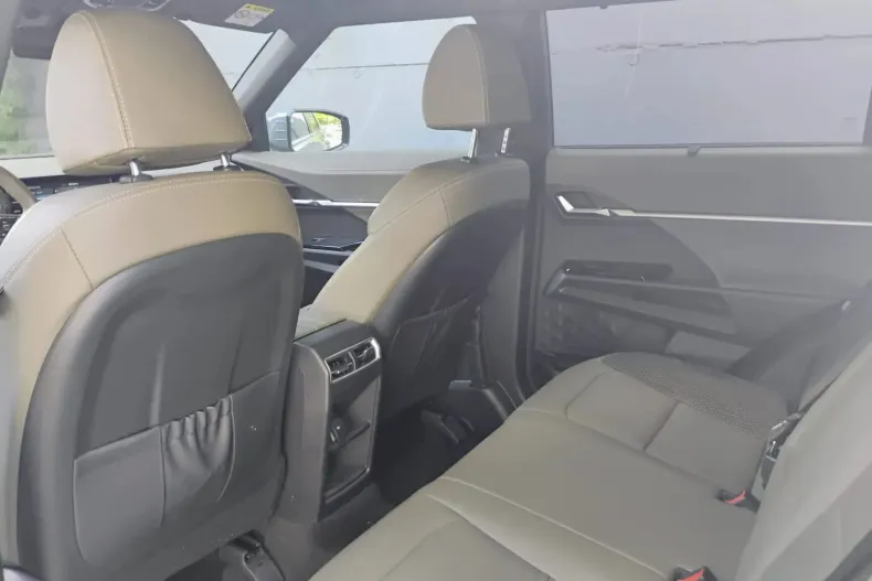 Ssangyong Torres din 2023 cu 23.000 km - oferta SSA138973 - foto 2