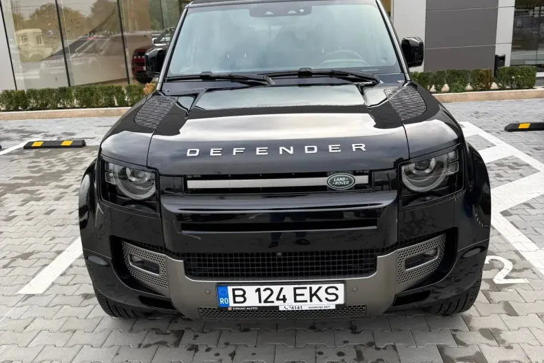 Land Rover Defender din 2024 cu 3.500 km - oferta LAN138977 - foto 2