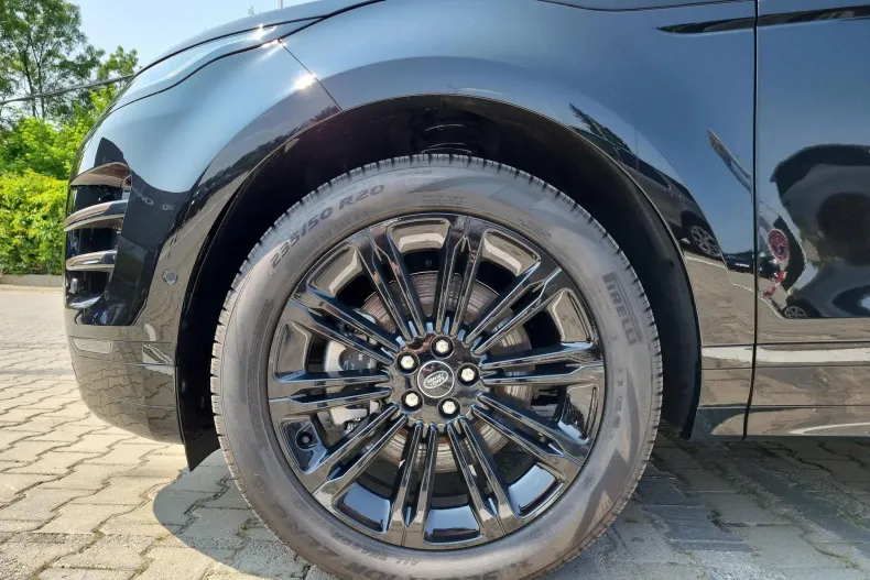 Land Rover Range Rover Evoque din 2024 cu 5 km - oferta LAN138980 - foto 9