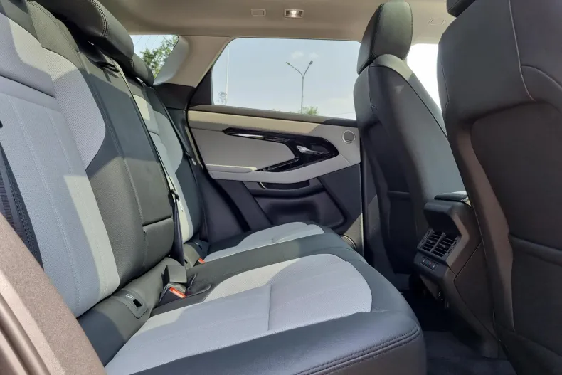 Land Rover Range Rover Evoque din 2024 cu 5 km - oferta LAN138980 - foto 15