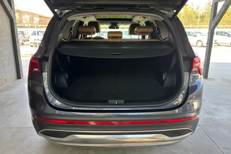 Hyundai SANTA FE din 2021 cu 116.000 km - oferta HYU138987 - foto 11
