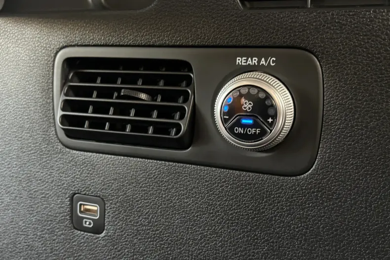 Hyundai SANTA FE din 2021 cu 116.000 km - oferta HYU138987 - foto 29