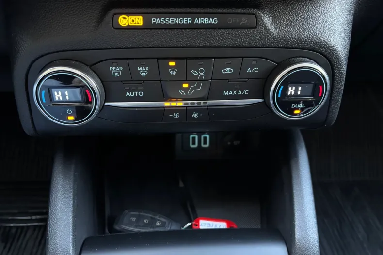 Ford Focus din 2021 cu 120.000 km - oferta FOR138989 - foto 24