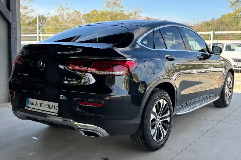 Mercedes-Benz GLC Coupe din 2020 cu 123.800 km - oferta MER138990 - foto 7