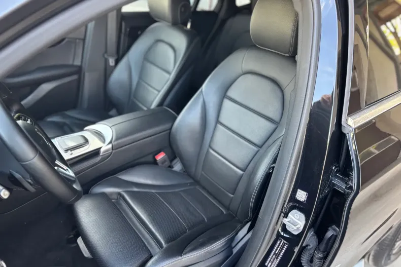 Mercedes-Benz GLC Coupe din 2020 cu 123.800 km - oferta MER138990 - foto 12