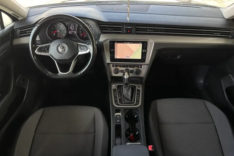 Volkswagen Passat din 2020 cu 106.800 km - oferta VOL138998 - foto 4