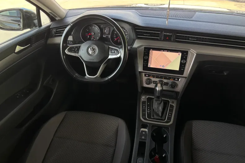 Volkswagen Passat din 2020 cu 106.800 km - oferta VOL138998 - foto 27