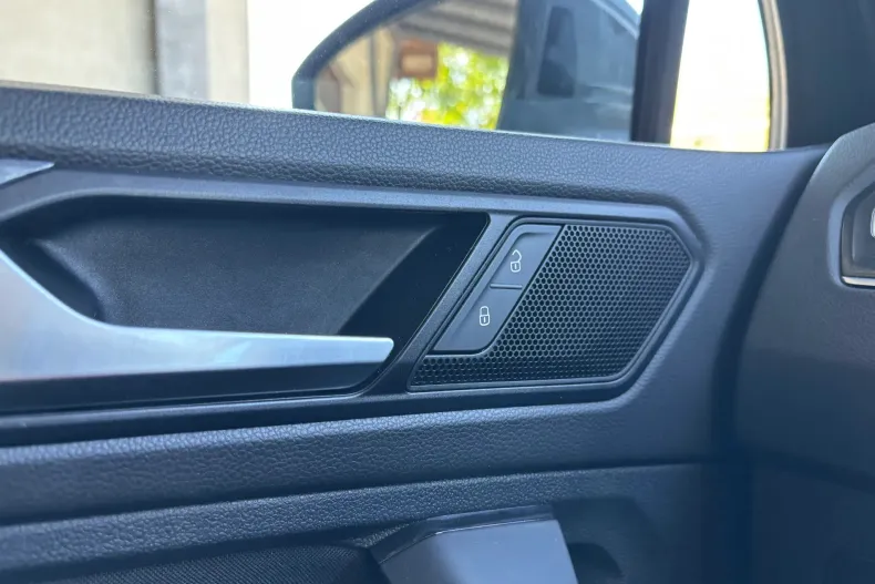 Volkswagen Tiguan din 2020 cu 173.000 km - oferta VOL139003 - foto 34