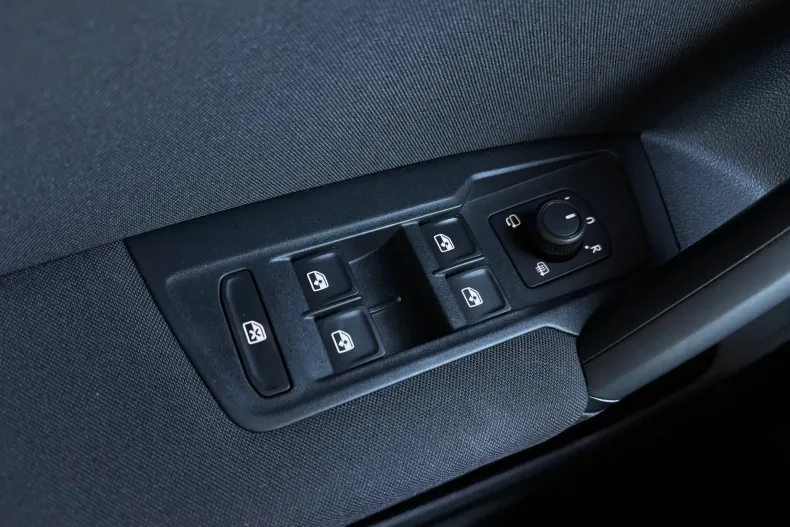 Volkswagen Tiguan din 2020 cu 173.000 km - oferta VOL139003 - foto 35