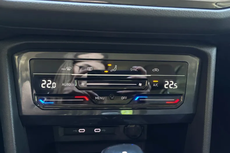 Volkswagen Tiguan din 2020 cu 173.000 km - oferta VOL139003 - foto 37