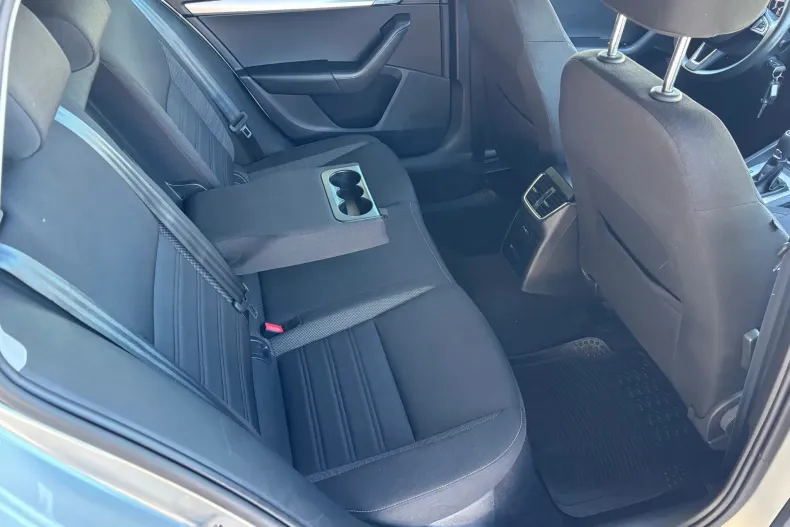 Skoda Octavia din 2019 cu 173.800 km - oferta SKO139005 - foto 30