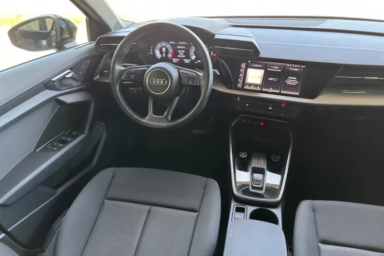 Audi A3 din 2022 cu 46.000 km - oferta AUD139010 - foto 28