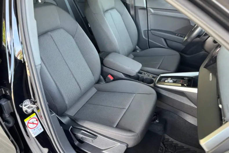 Audi A3 din 2022 cu 46.000 km - oferta AUD139010 - foto 32