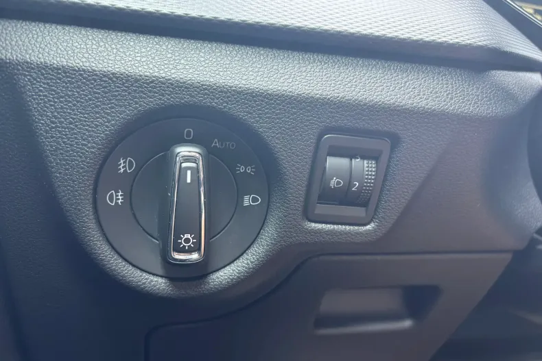 Skoda Scala din 2020 cu 130.000 km - oferta SKO139012 - foto 30