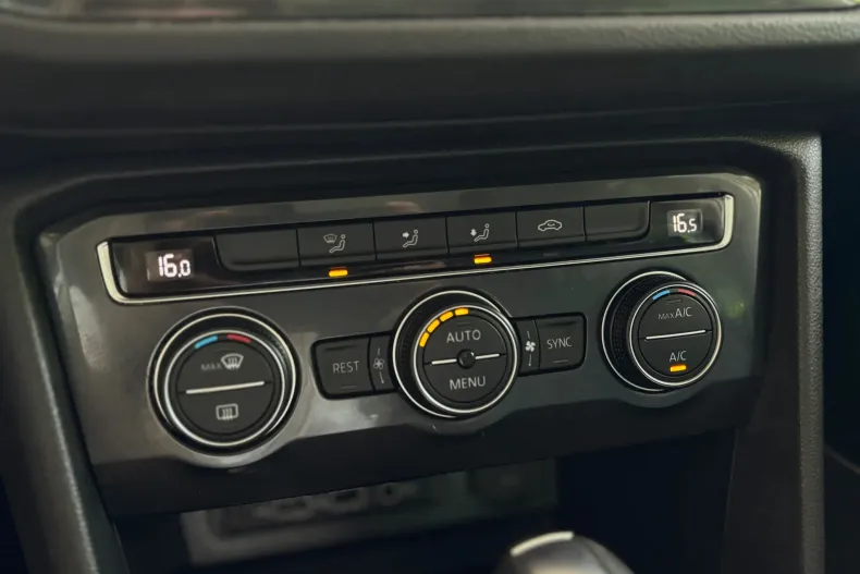 Volkswagen Tiguan din 2020 cu 155.500 km - oferta VOL139015 - foto 24