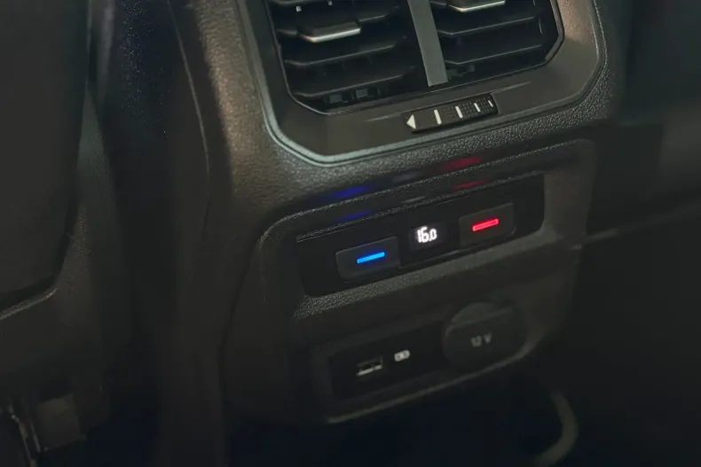 Volkswagen Tiguan din 2020 cu 155.500 km - oferta VOL139015 - foto 31