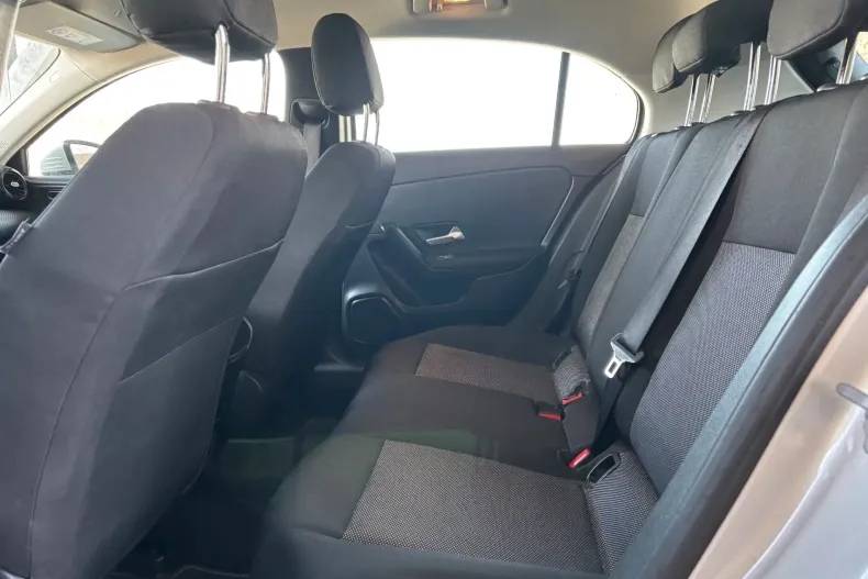 Mercedes-Benz A (Clasa A) din 2020 cu 124.800 km - oferta MER139019 - foto 16