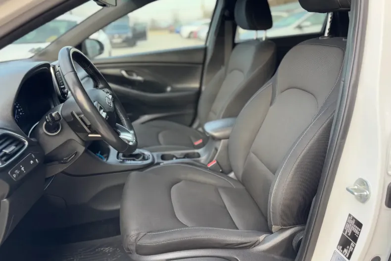 Hyundai i30 din 2020 cu 180.000 km - oferta HYU139020 - foto 16