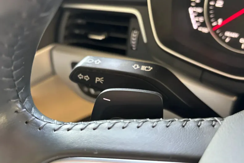 Audi A4 din 2019 cu 170.000 km - oferta AUD139023 - foto 18