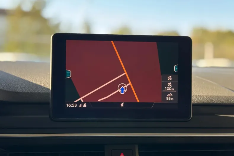 Audi A4 din 2019 cu 170.000 km - oferta AUD139023 - foto 23